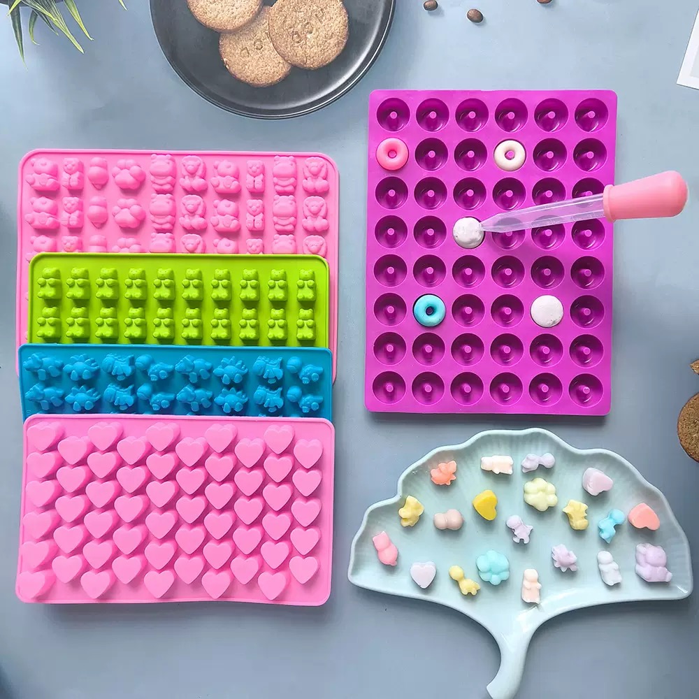 7個入りキャンディシリコンモールドと2個のドロッパーセット、 - Silicone Mold Tray のレビューと価格