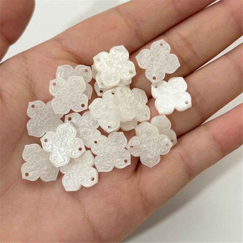 10 個新レトロ 13 ミリメートル酢酸フラワーチャーム二穴 - Flower Preservation Resin のレビューと価格