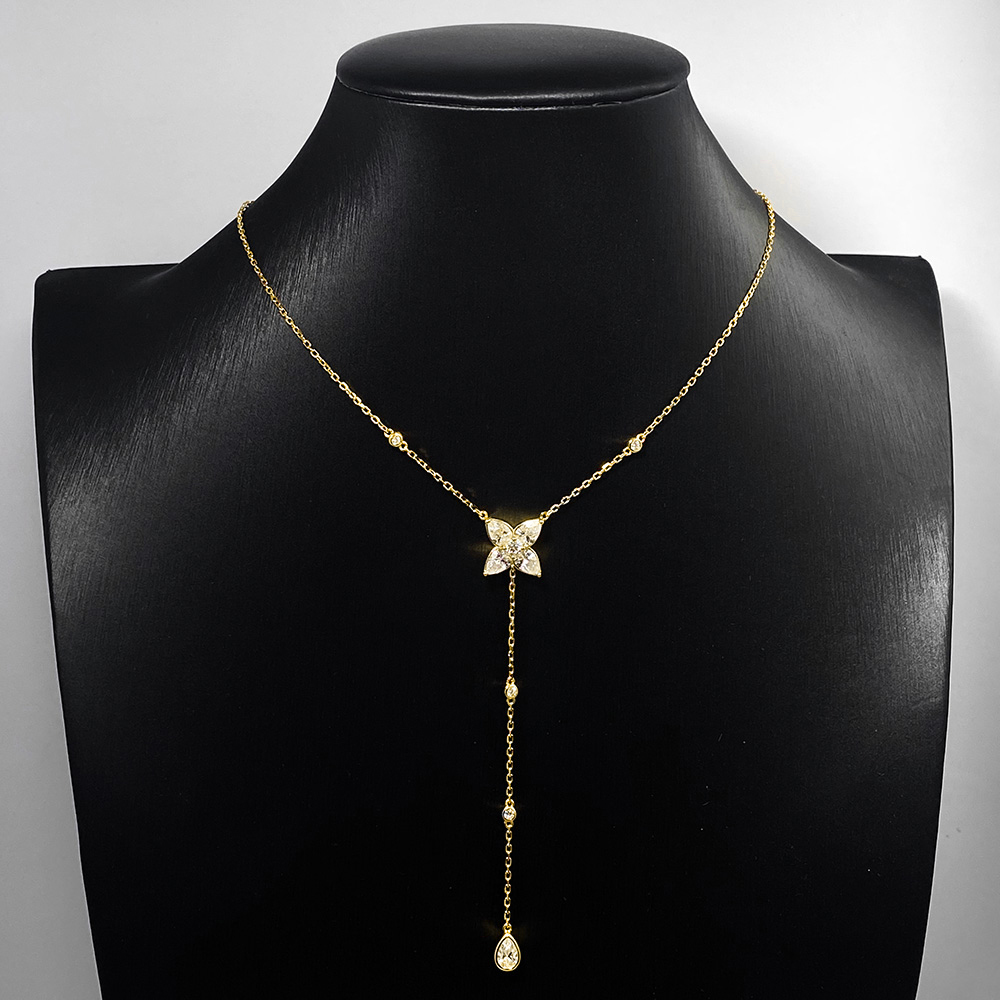 洋梨型/ラウンドベゼルセット モアサナイト ラリエットペンダ - Bezels Set Pendant のレビューと価格