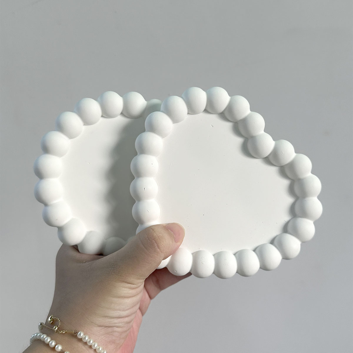 バブル収納トレイシリコーン型 DIY 樹脂石膏セメントギフト - Coaster Mold Round のレビューと価格