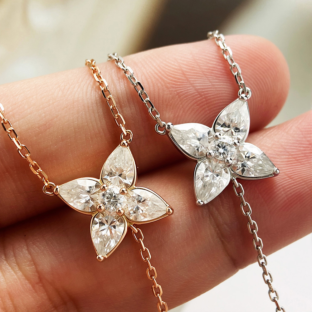 ベゼルセットオールモアッサナイトペンダントネックレス女性用ペ - Bezels Set Pendant のレビューと価格