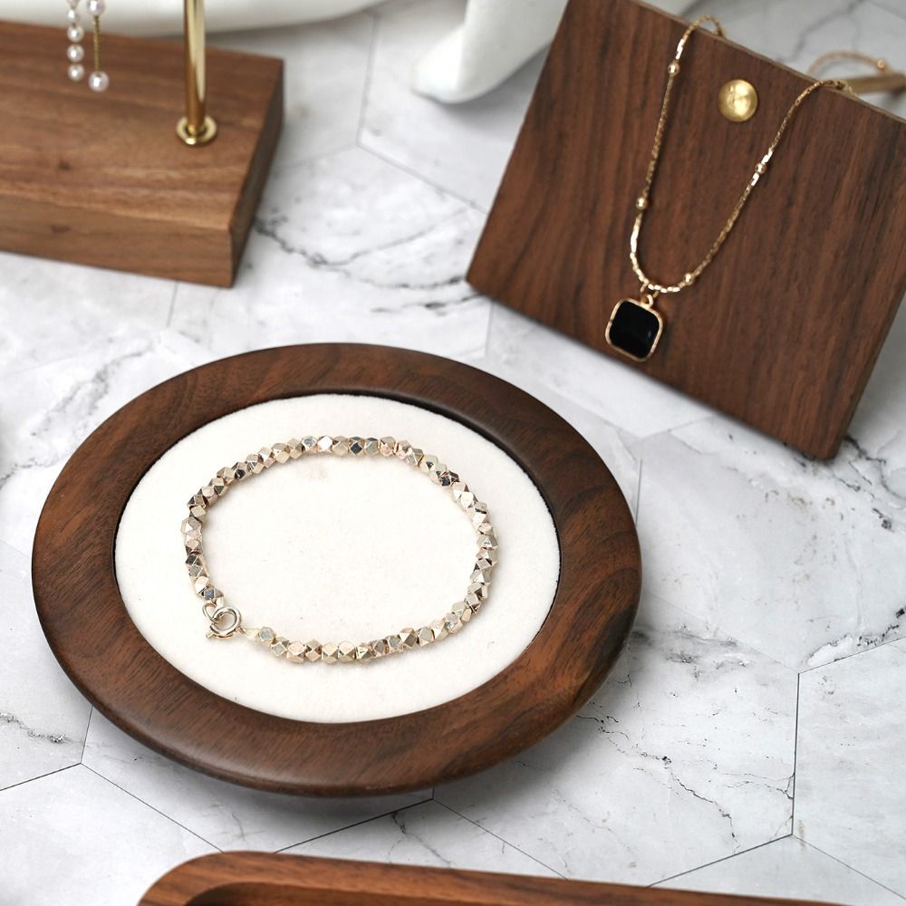 シンプルな幾何学模様の木製リングトレイ、ベルベットイヤリング - Wood Ring Blank のレビューと価格